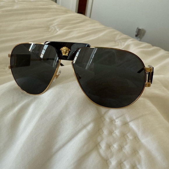Authentic Versace Gold and Black Designer Sunglasses - Picture 1 of 3